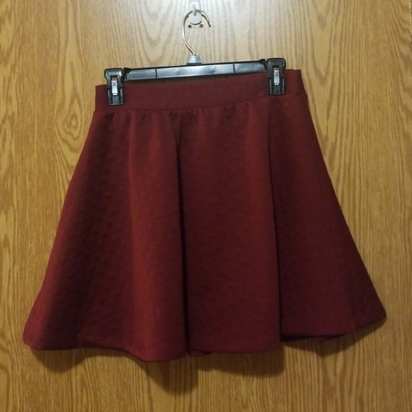 Alya Dresses & Skirts - Maroon skater skirt